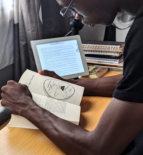 Купить диплом с занесением в реестр России быстро